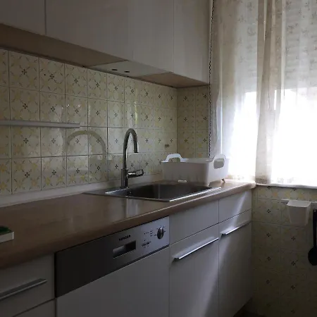 Domic ,two Bedrooms Whit Large Terrace Njivice