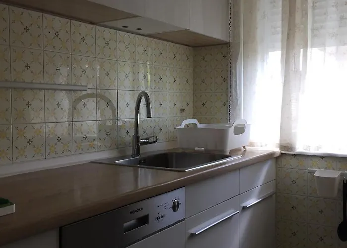 Domic ,two Bedrooms Whit Large Terrace Njivice