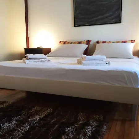 Domic ,two Bedrooms Whit Large Terrace Lejlighed